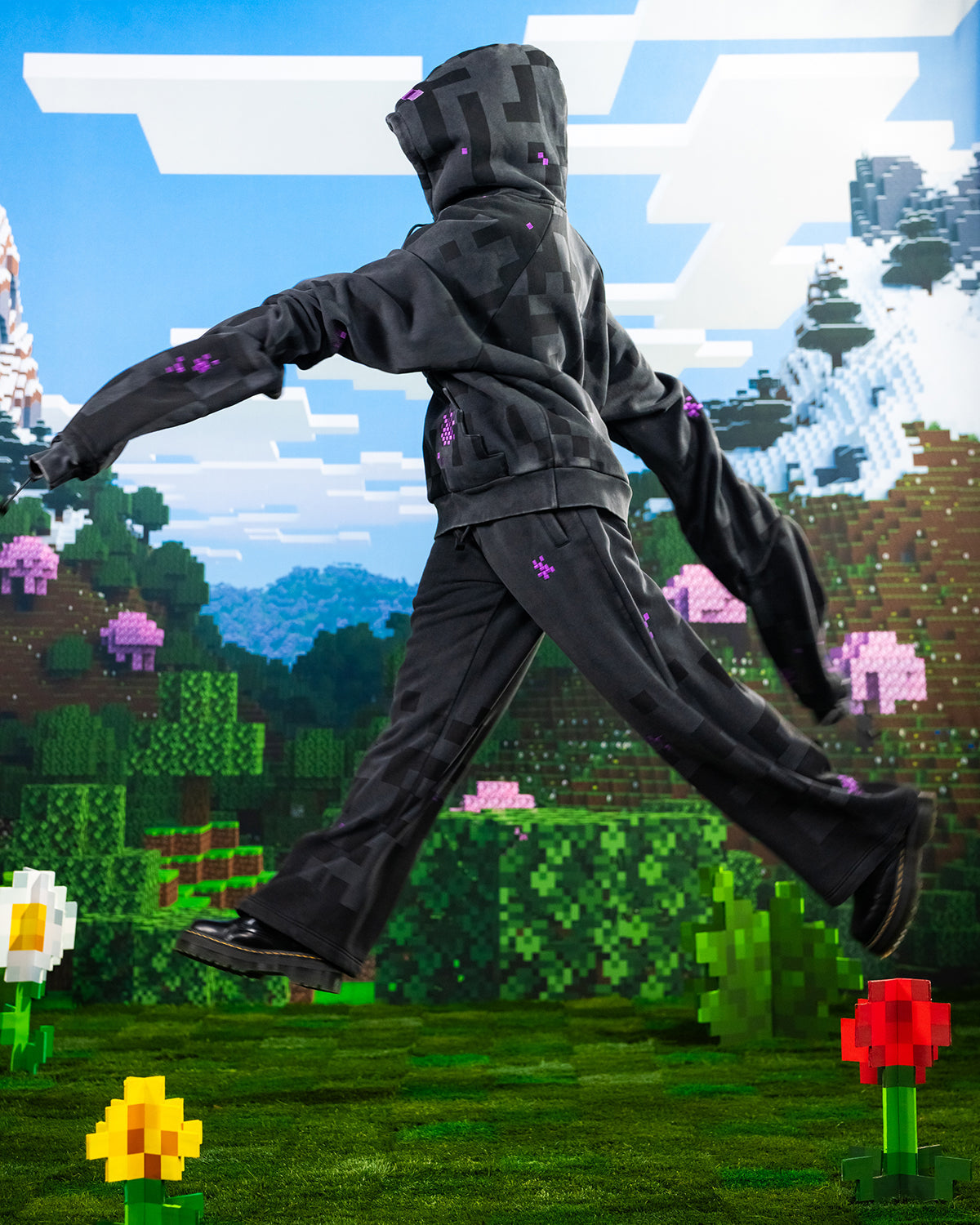 The Enderman Trackpants