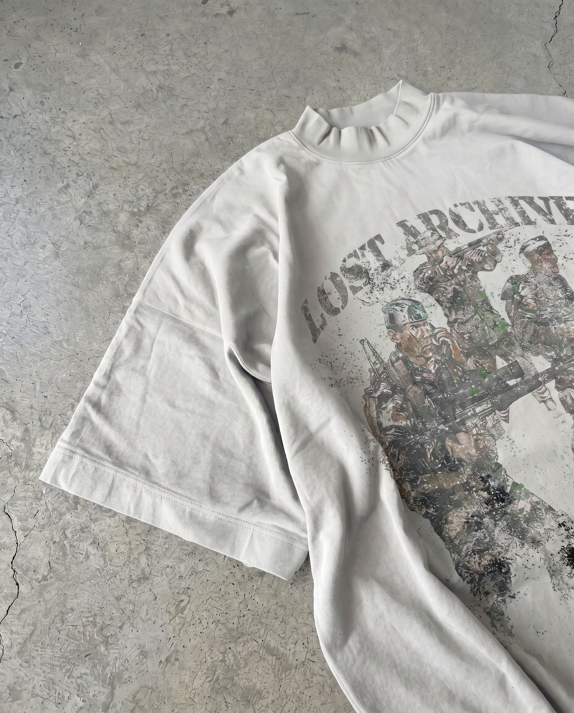 'LOST ARCHIVE II' GRAPHIC TEE